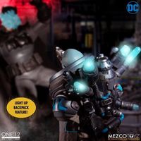 Mezco 1/12 Mr. Freeze Deluxe Edition