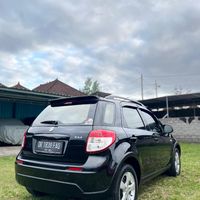 Dijual Suzuki SX4 2010 AT