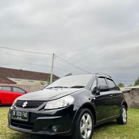 Dijual Suzuki SX4 2010 AT
