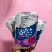 Lifecat makanan kucing basah