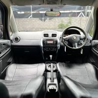 Dijual Suzuki SX4 2010 AT