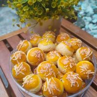 Kue Nastar Keju Spesial dengan Taburan Kelapa