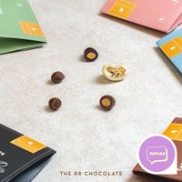 The RR Chocolate Dragees 100gr Coklat Kopi Cokelat Almond Kacang Mede