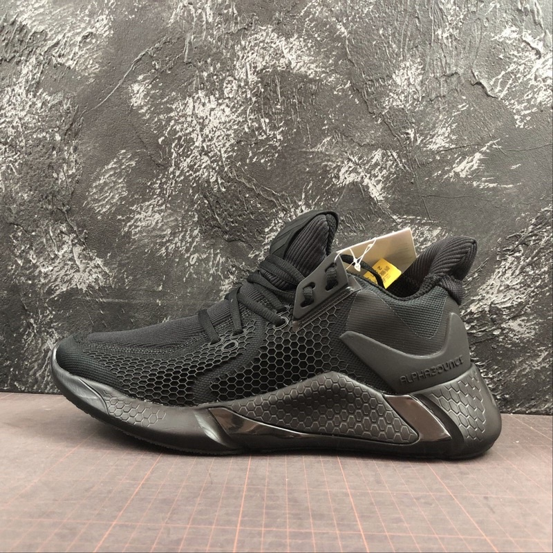 alphabounce instinct triple black