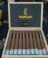 Cerutu Brawijaya Grand Corona Isi 10 Cigar Wooden Box